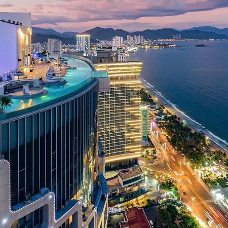 Panorama Beachfront Нячанг Екстер'єр фото