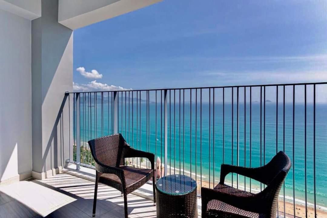 Panorama Beachfront Нячанг Екстер'єр фото